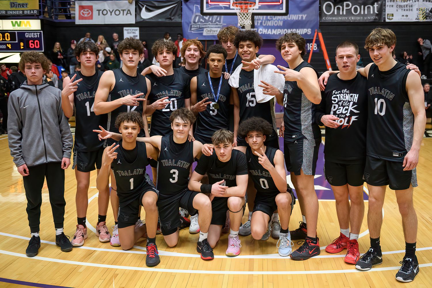 2023-3-11-Tualatin-WestLinn-Championship-Postgame-0571-NR-clear